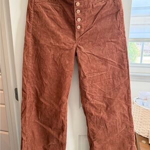 GAP Women’s Corduroy Pants in Rich Brown